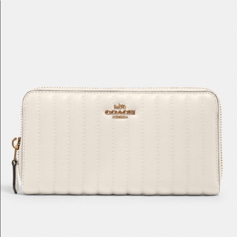 ⭐️NWT⭐️Coach Accordion Zip Wallet With Quilting